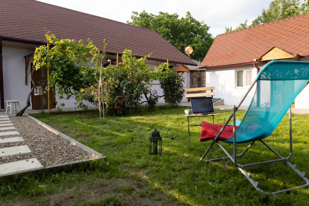 Nomad Sud Studios In Town Center Cahul Exteriör bild